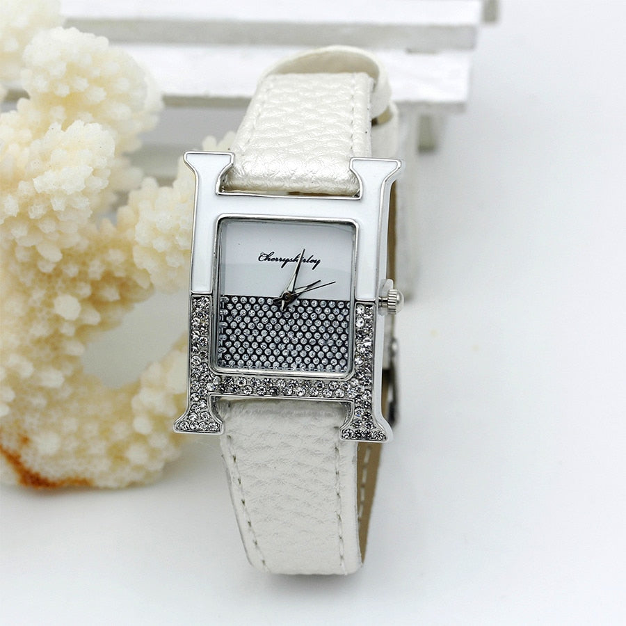 Casual Female Square Shaped WristWatch