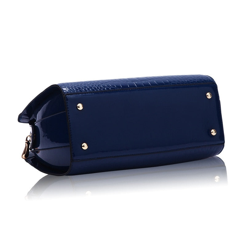 Women leather handbags luxury brand.