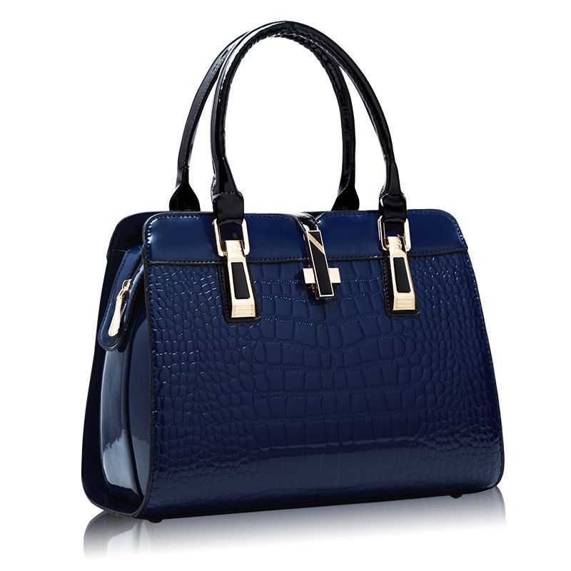 Women leather handbags luxury brand.